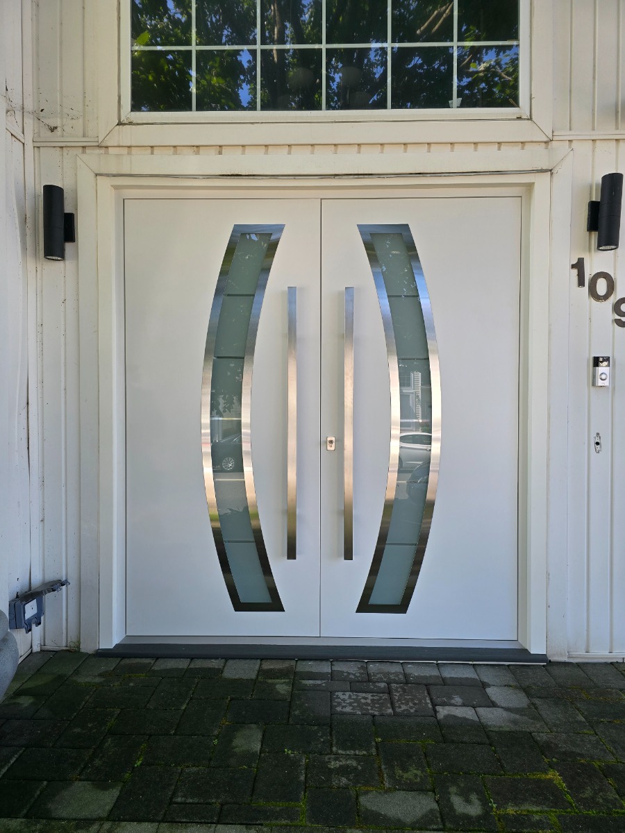 Double Exterior Doors Deux 6500 White